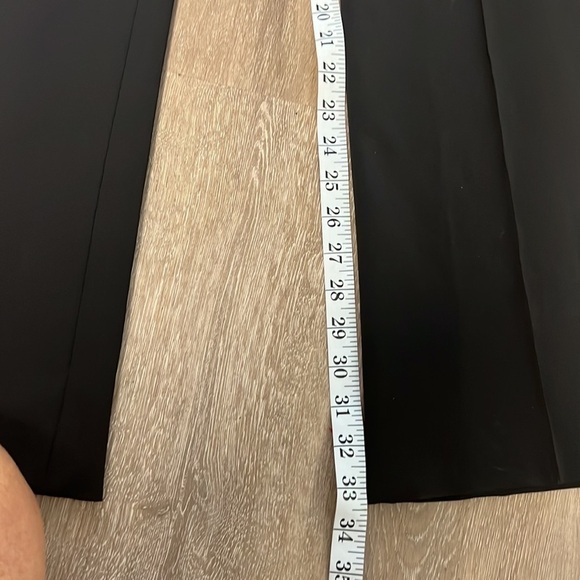 🖤Theory,4, Black Wool Blend Mid-Rise, Longer Slimming Pant,Excellent Con,Size 4 - Picture 9 of 10